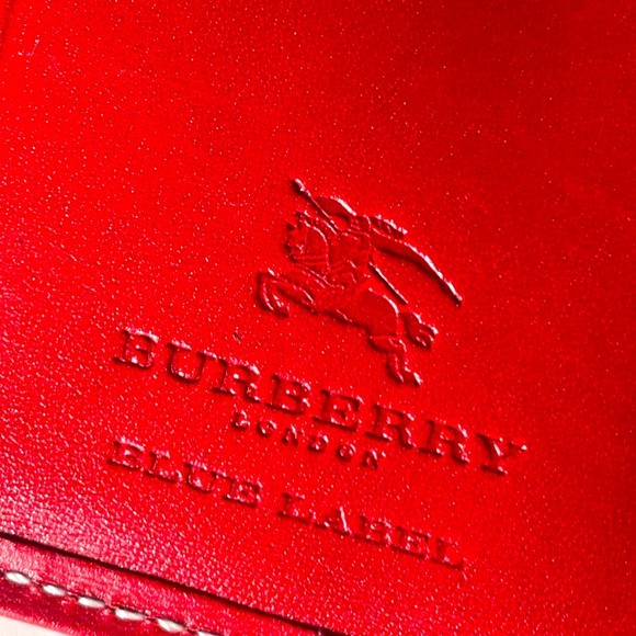 Burberry PINK kisslock compact wallet - Picture 10 of 10